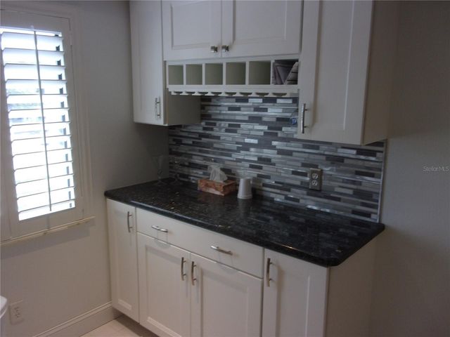 132 E CYPRESS COURT, Oldsmar, FL 34677