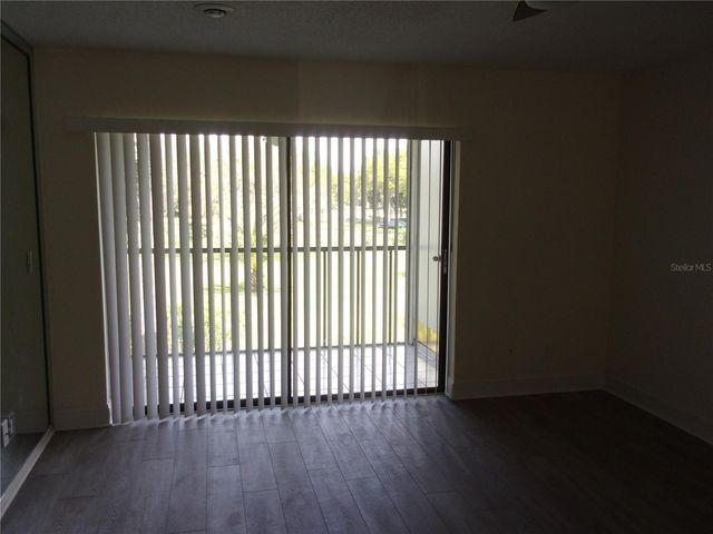 132 E CYPRESS COURT, Oldsmar, FL 34677