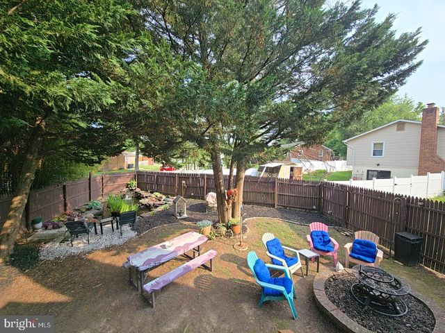 5000 LEAH CT, Camp Springs, MD 20746