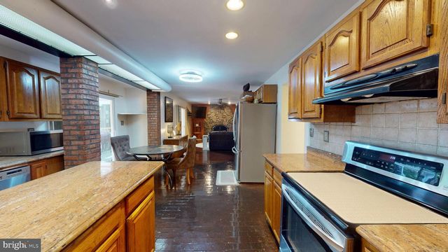 5000 LEAH CT, Camp Springs, MD 20746