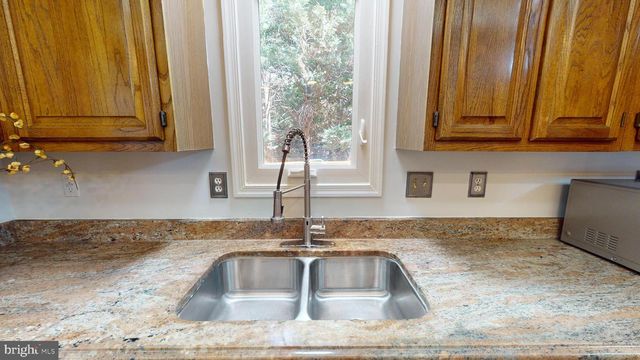 5000 LEAH CT, Camp Springs, MD 20746