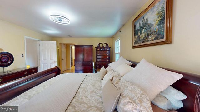 5000 LEAH CT, Camp Springs, MD 20746