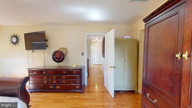 5000 LEAH CT, Camp Springs, MD 20746