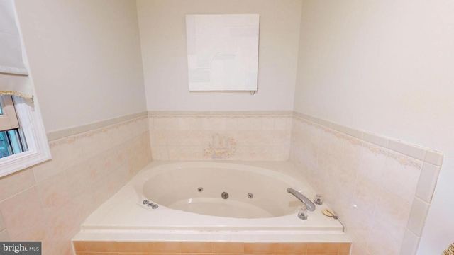 5000 LEAH CT, Camp Springs, MD 20746