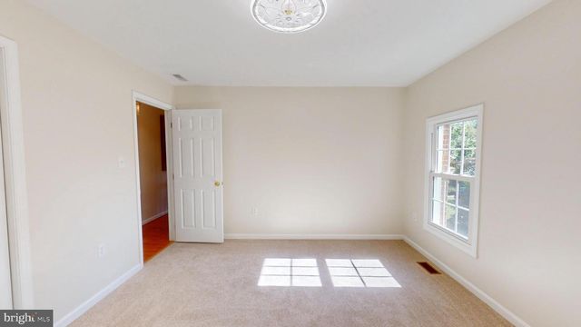 5000 LEAH CT, Camp Springs, MD 20746