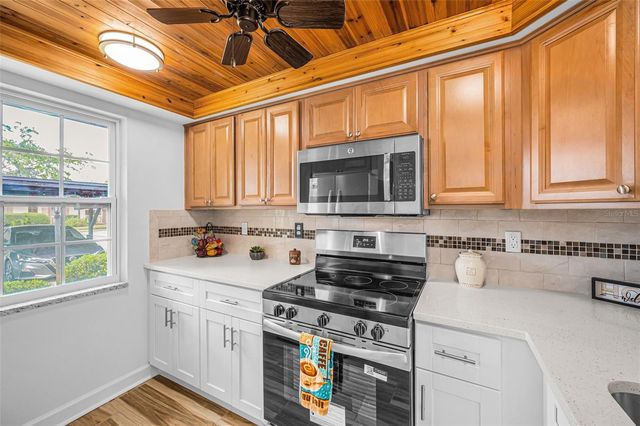 4200 HAMPTON DRIVE 4200, New Port Richey, FL 34652