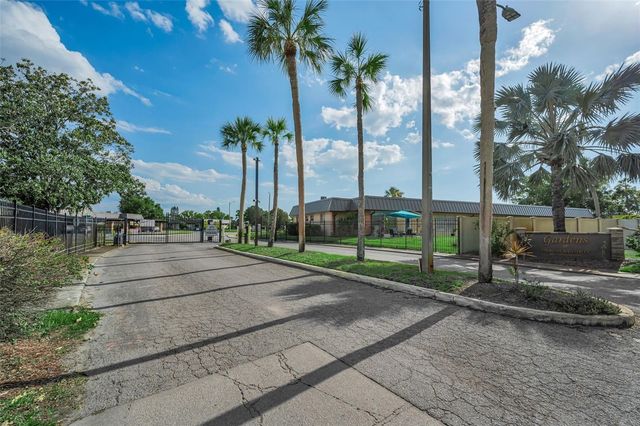 4200 HAMPTON DRIVE 4200, New Port Richey, FL 34652