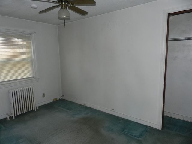 1933 Pennsylvania Ave, West Mifflin, PA 15122