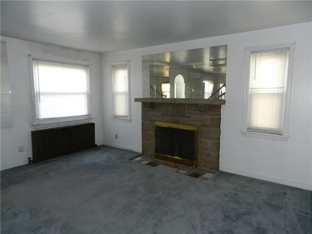 1933 Pennsylvania Ave, West Mifflin, PA 15122