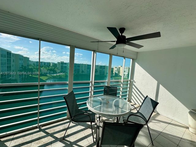 441 SE 3rd Street 501, Dania Beach, FL 33004
