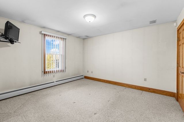 7 Deerfield Ln, Fairhaven, MA 02719