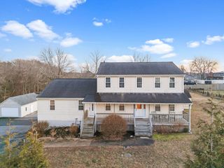 7 Deerfield Ln, Fairhaven, MA 02719