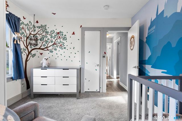 19 Barmore Drive East, Stamford, CT 06905