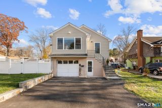 19 Barmore Drive East, Stamford, CT 06905