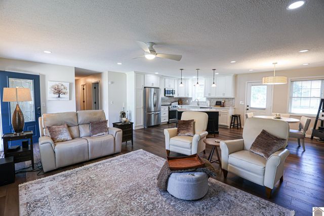 131 Meta Lane, Symsonia, KY 42028