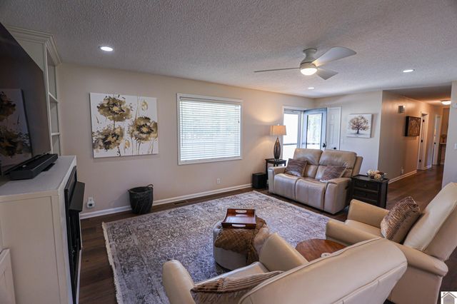 131 Meta Lane, Symsonia, KY 42028