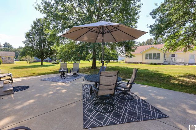 131 Meta Lane, Symsonia, KY 42028