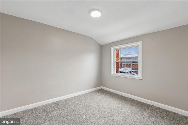 732 ARNCLIFFE RD, Essex, MD 21221