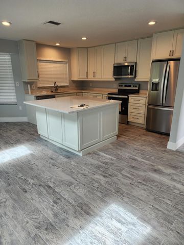 3407 Fort Nelson Lane, Melbourne, FL 32934