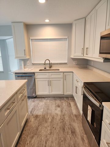 3407 Fort Nelson Lane, Melbourne, FL 32934