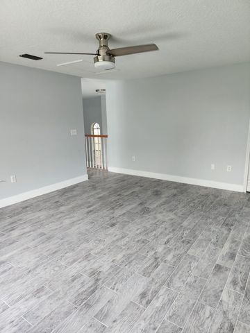 3407 Fort Nelson Lane, Melbourne, FL 32934