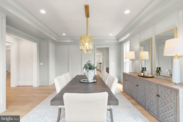 5850 UPTON ST, Mclean, VA 22101