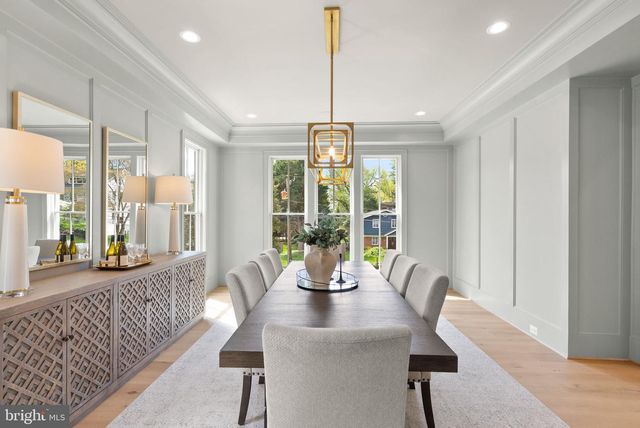 5850 UPTON ST, Mclean, VA 22101