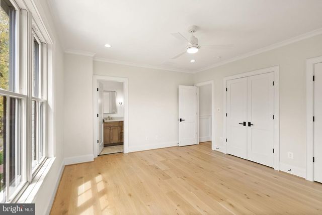 5850 UPTON ST, Mclean, VA 22101