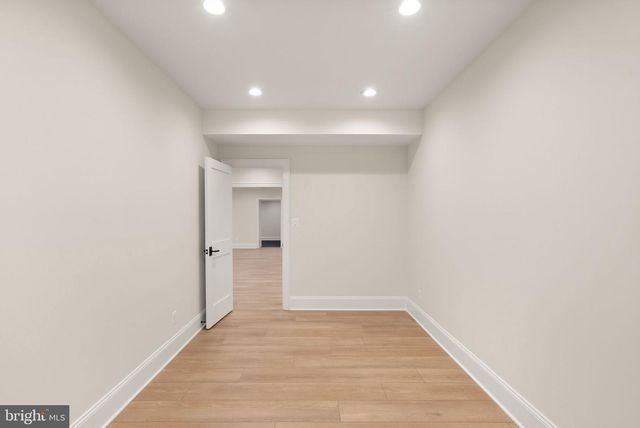 5850 UPTON ST, Mclean, VA 22101