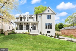 5850 UPTON ST, Mclean, VA 22101