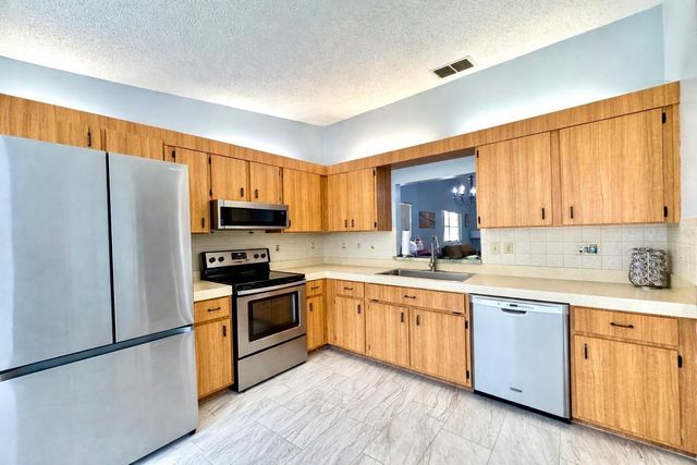 8636 SHADBLOW COURT 1, Port Richey, FL 34668