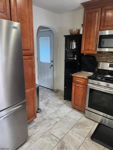 15 Webster Ave, Paterson City, NJ 07501