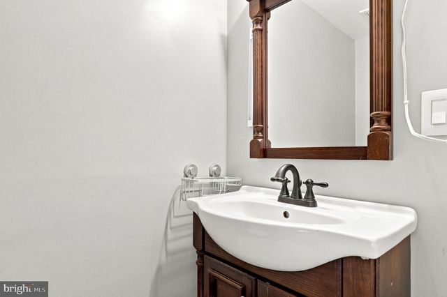 5707 GOLDFINCH CT, Ellicott City, MD 21043