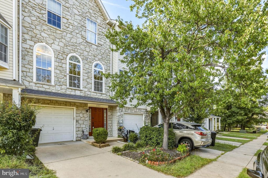 5707 GOLDFINCH CT, Ellicott City, MD 21043