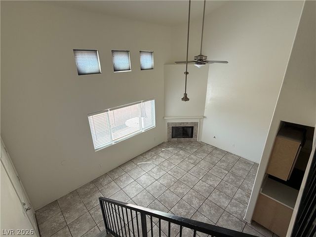 5195 SOUVENIR Lane, Las Vegas, NV 89118