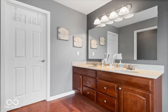 17 Markleville Lane, Westfield, IN 46074