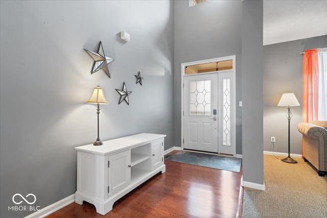 17 Markleville Lane, Westfield, IN 46074