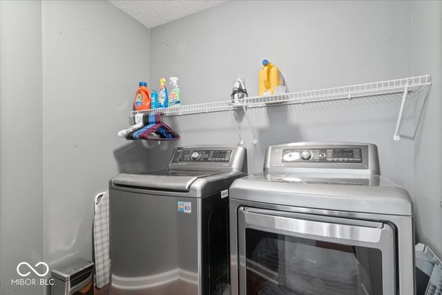 17 Markleville Lane, Westfield, IN 46074
