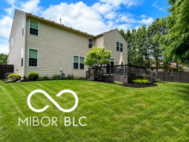 17 Markleville Lane, Westfield, IN 46074
