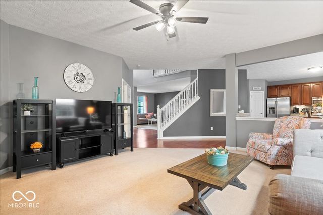 17 Markleville Lane, Westfield, IN 46074