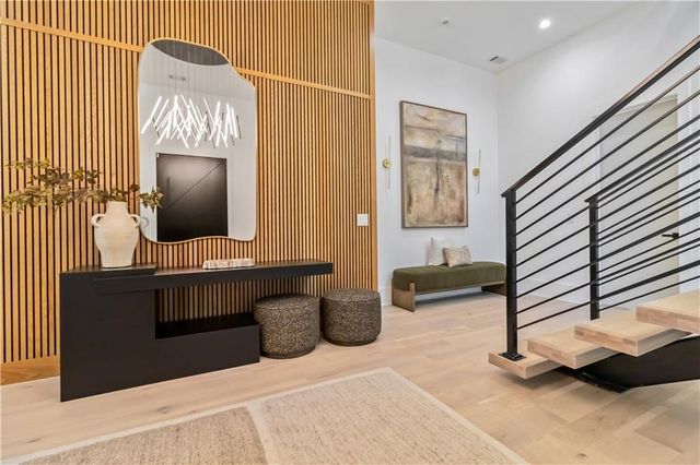 2824 Ashford Road NE, Brookhaven, GA 30319