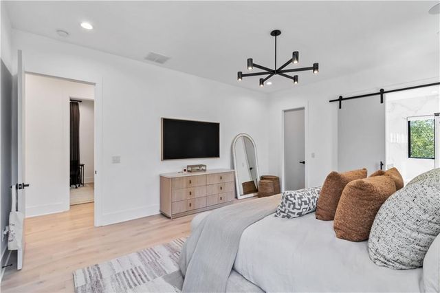 2824 Ashford Road NE, Brookhaven, GA 30319