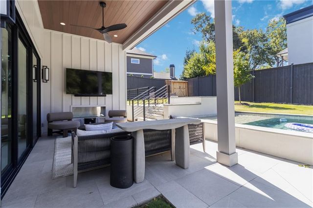 2824 Ashford Road NE, Brookhaven, GA 30319