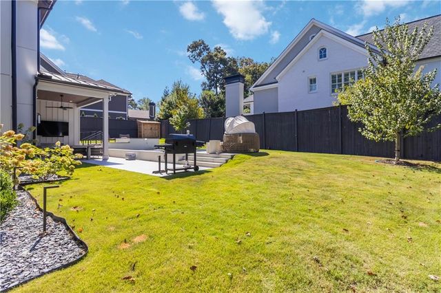 2824 Ashford Road NE, Brookhaven, GA 30319