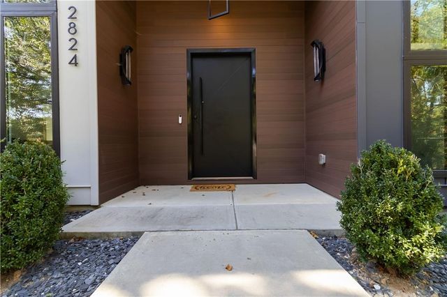 2824 Ashford Road NE, Brookhaven, GA 30319