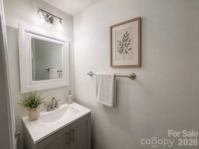 1303 Farm Branch Drive SW, Concord, NC 28027