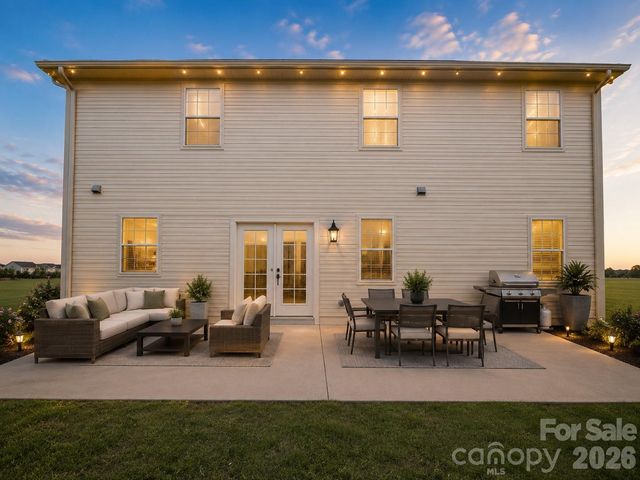 1303 Farm Branch Drive SW, Concord, NC 28027