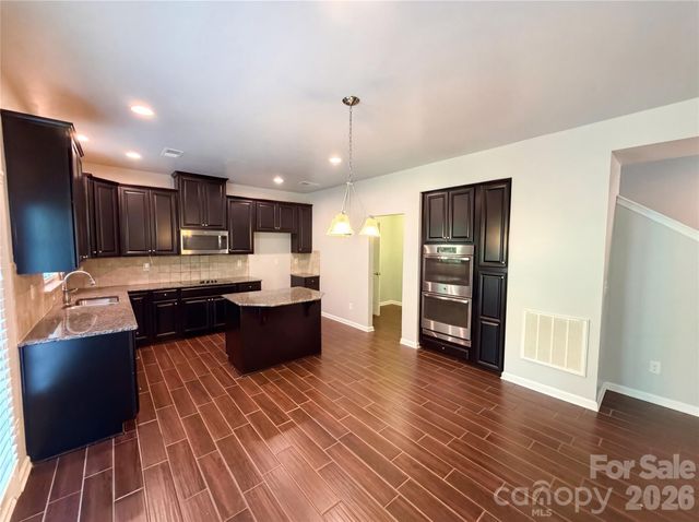 1303 Farm Branch Drive SW, Concord, NC 28027