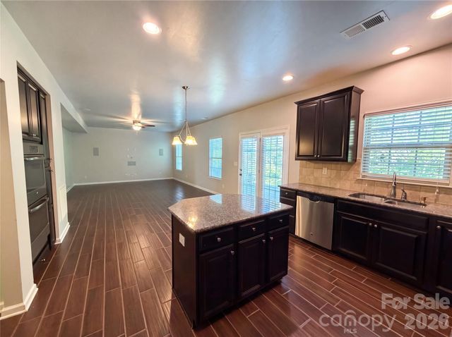 1303 Farm Branch Drive SW, Concord, NC 28027
