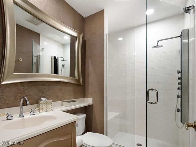 4751 Bonita Bay BLVD PH201, Bonita Springs, FL 34134